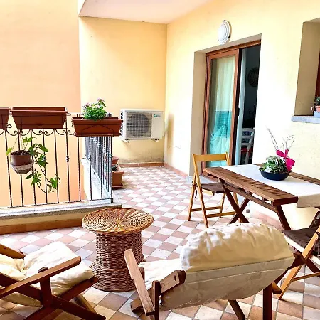 Διαμέρισμα Noemi Central Park- Iun R2708 *